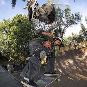 Max Barrera y Jerry Ruíz - Doble / Bs Air y Fakie Tailslide Nosegrab - Foto: Miguel Ángel López Virgen - Zapopan
