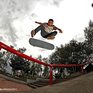 Omar Párraga - Foto: Miguel Angel - Backside flip - Guadalajara