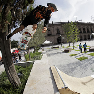 Day González - Foto: Miguel Angel López Virgen - Footplant to Tail - Monterrey