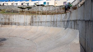 CHRIS RUSSELL DESTROZANDO TERRAZAS EN GUADALAJARA