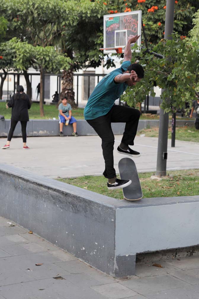 Noseslide Bigspin Pop Out
