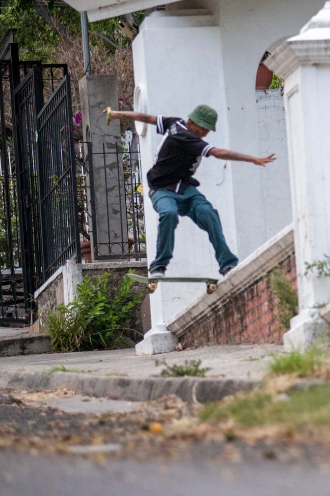 Tailslide Bigspin Out