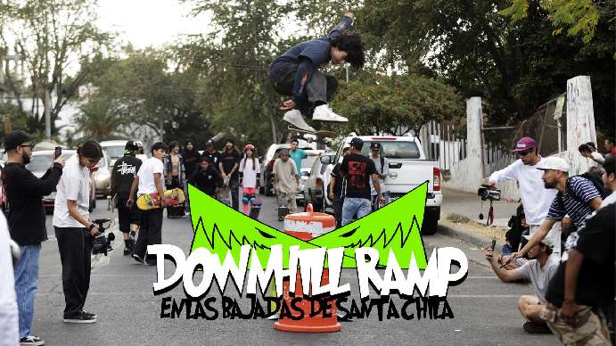 Rifando en las bajadas del barrio de Santa Chila -  Downhill